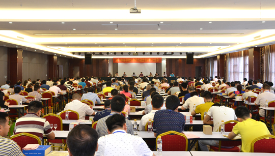 2016年湘、鄂、閩、桂、渝、贛白酒質量檢評交流會在樟樹舉行