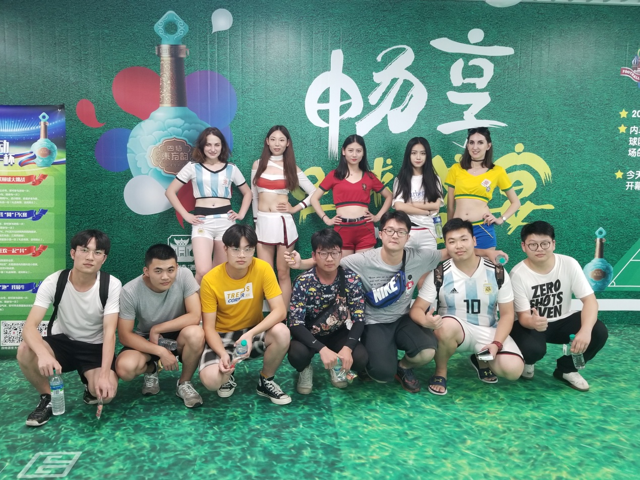 南昌辦事處舉辦“心隨韻動，為世界干杯”主題活動