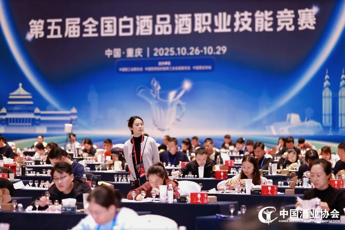 1762828852725050163.jpg 2.webp.jpg